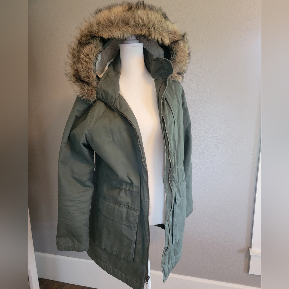 Gap Sherpa Lined Jacket size S